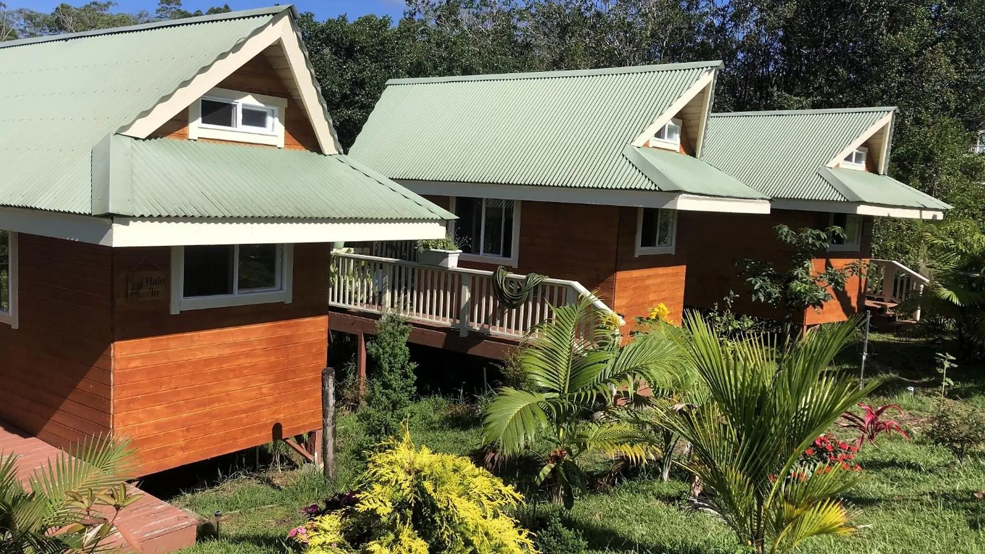 Kikala Waterfall Lodge 힐로