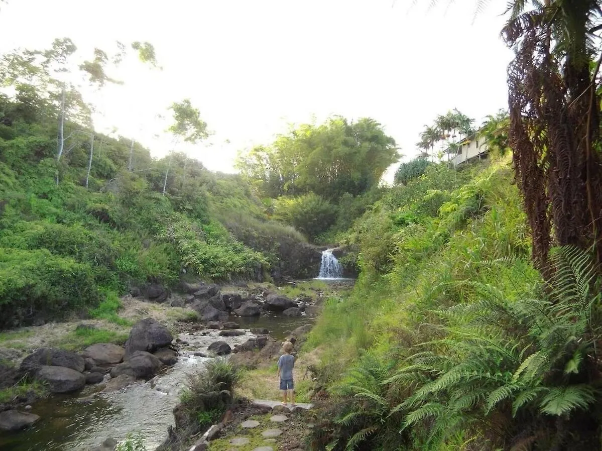 Kikala Waterfall Lodge Hilo United States